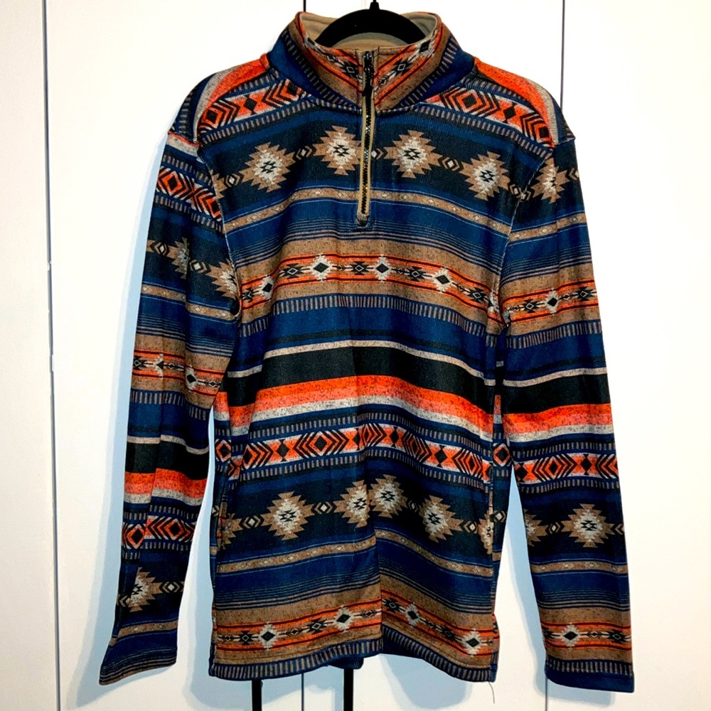 Men’s 3/4 zip size large shirt